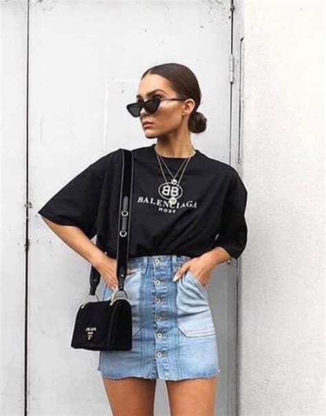 denim skirt and oversized t shirt